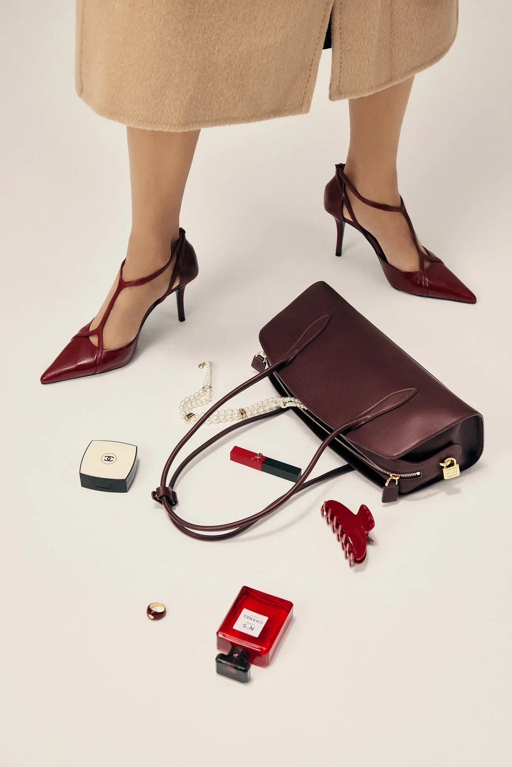 Gabrielle East-West Shoulder Bag - Chocolate Suede